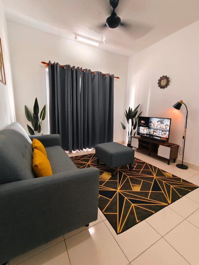 Klia Airport Homestay 10 Sepang Eksteriør billede